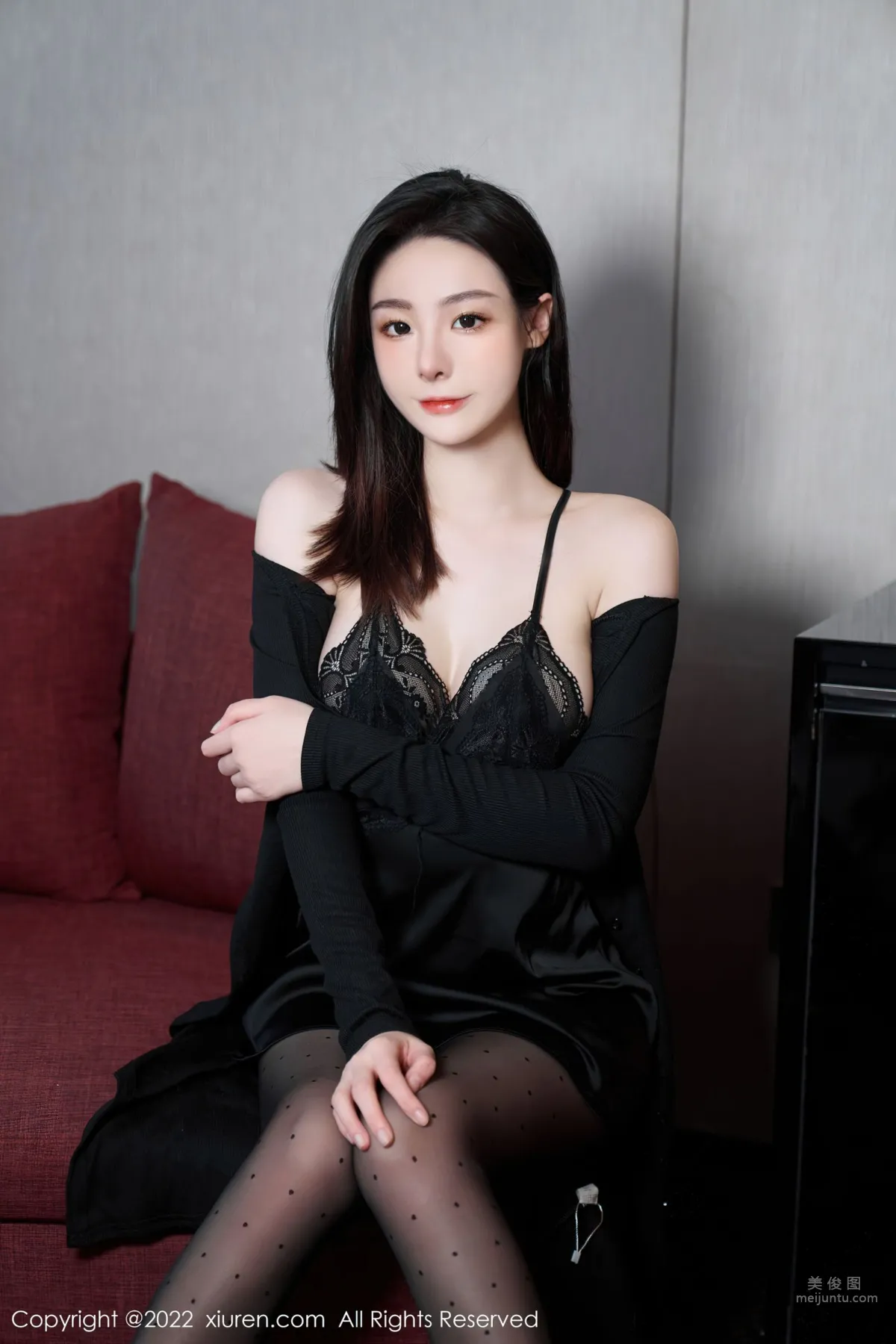 [XiuRen] 2022.09.01 No.5529 是小逗逗 43