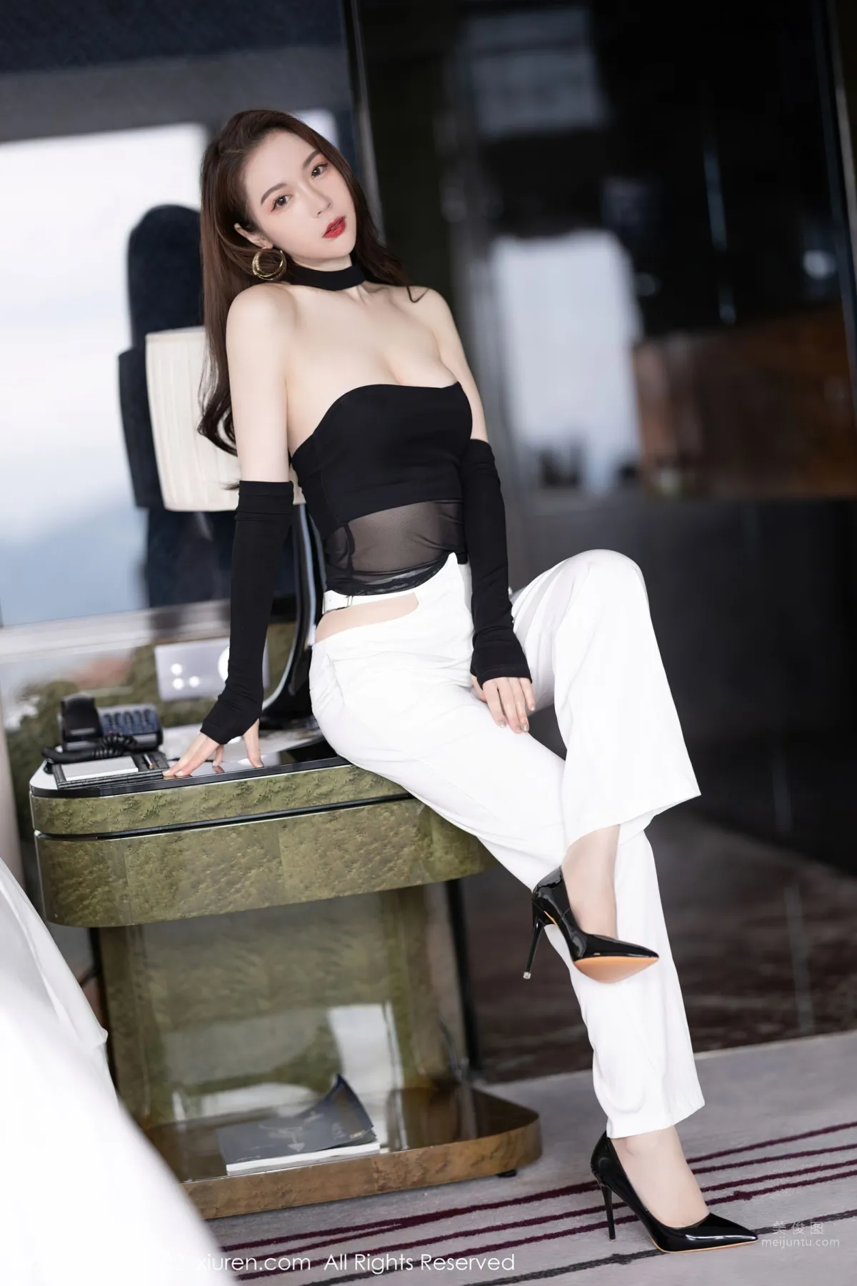 [XiuRen] 2022.08.24 No.5487 夢心玥 13
