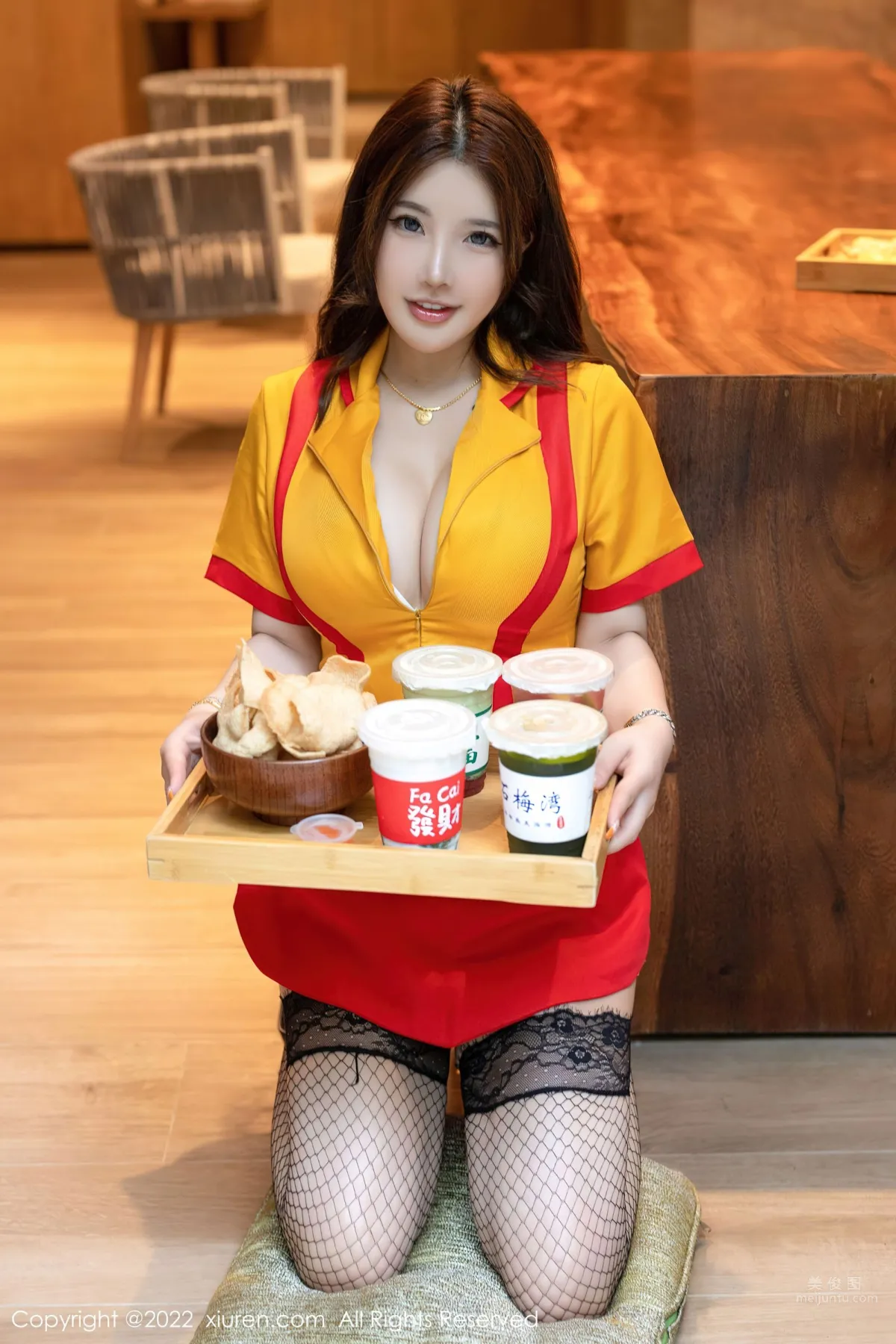 [XiuRen] 2022.08.29 No.5509 小海臀Rena 8
