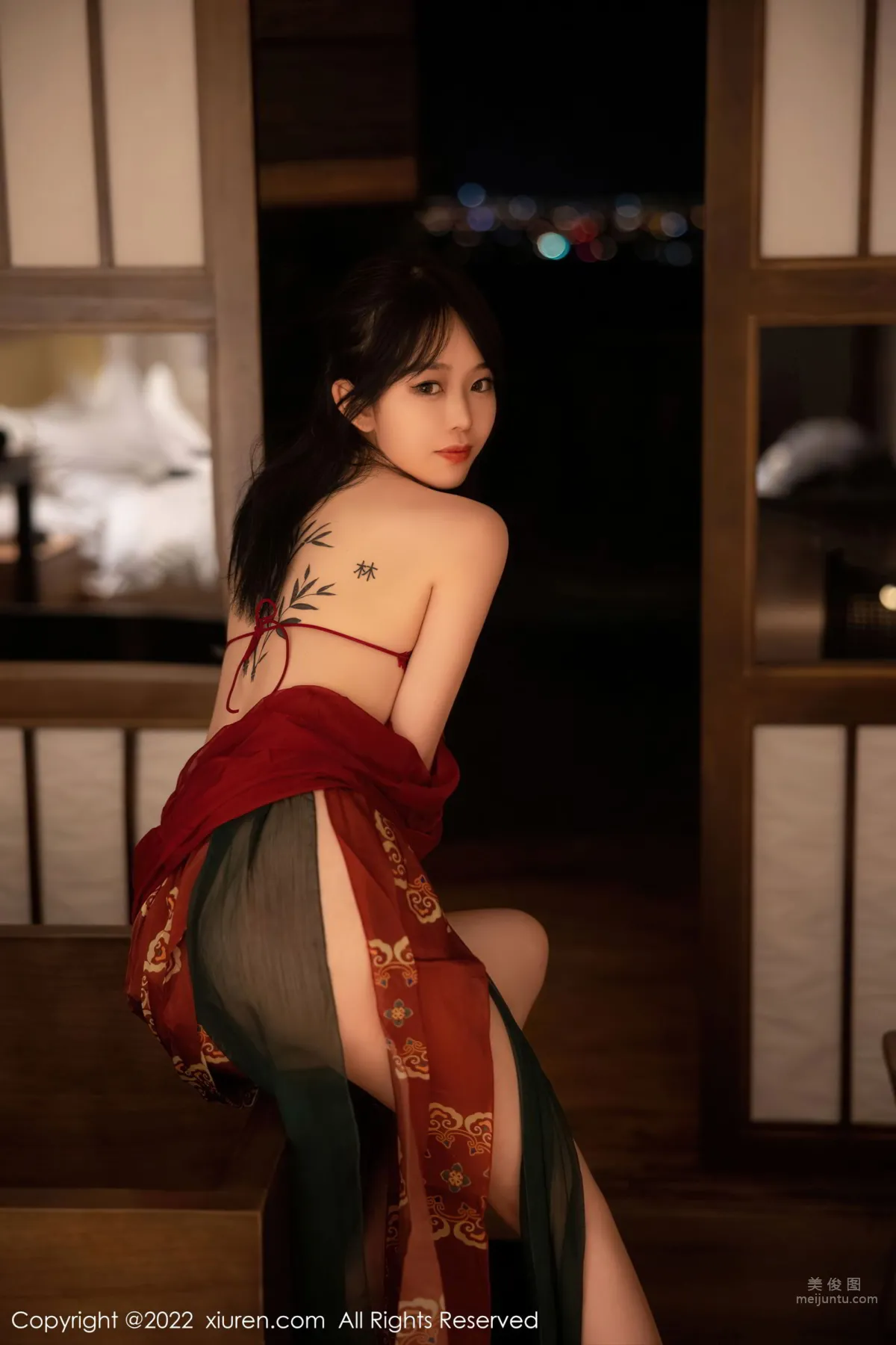 [XiuRen] 2022.08.25 No.5491 奶瓶 53