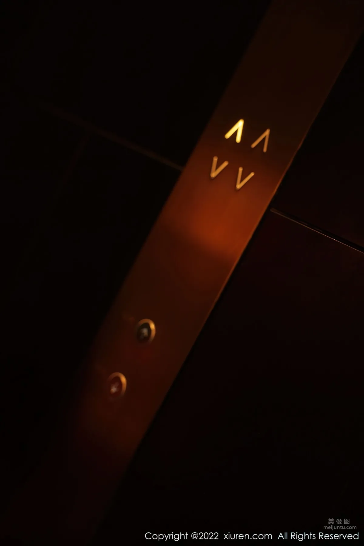 [XiuRen] 2022.09.14 No.5582 美七 Mia 18