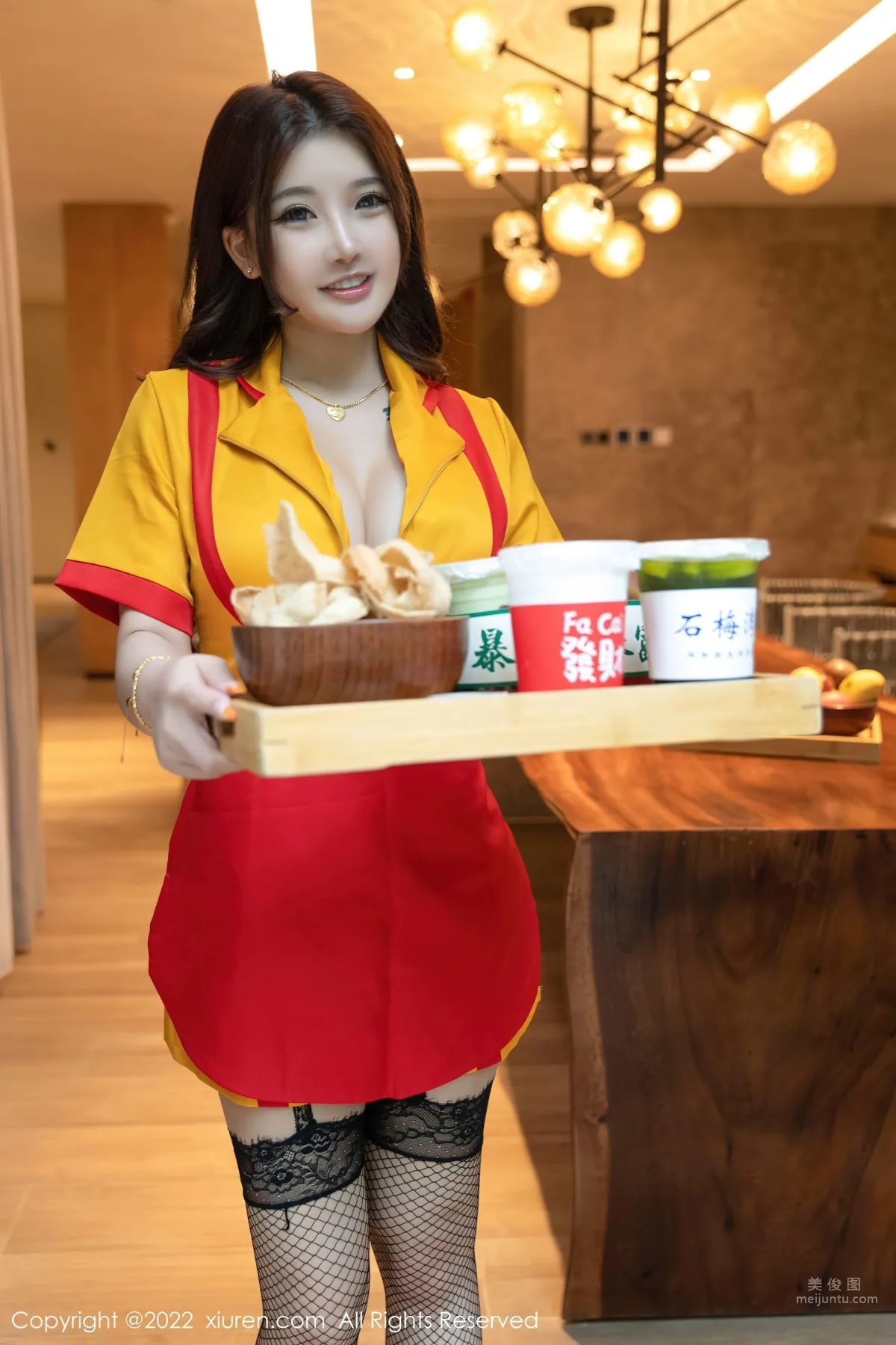 [XiuRen] 2022.08.29 No.5509 小海臀Rena 2