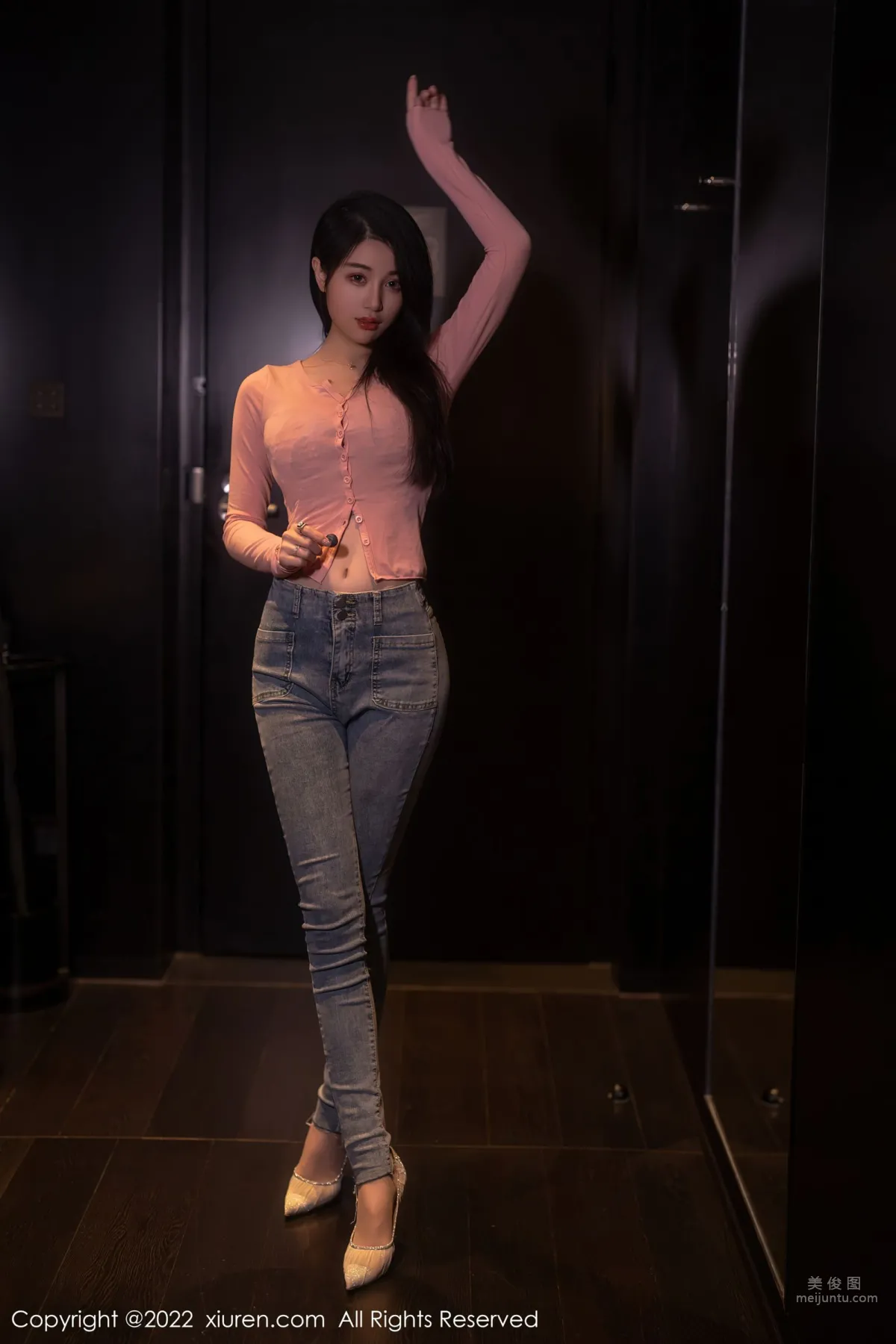 [XiuRen] 2022.08.29 No.5506 美七 Mia 3