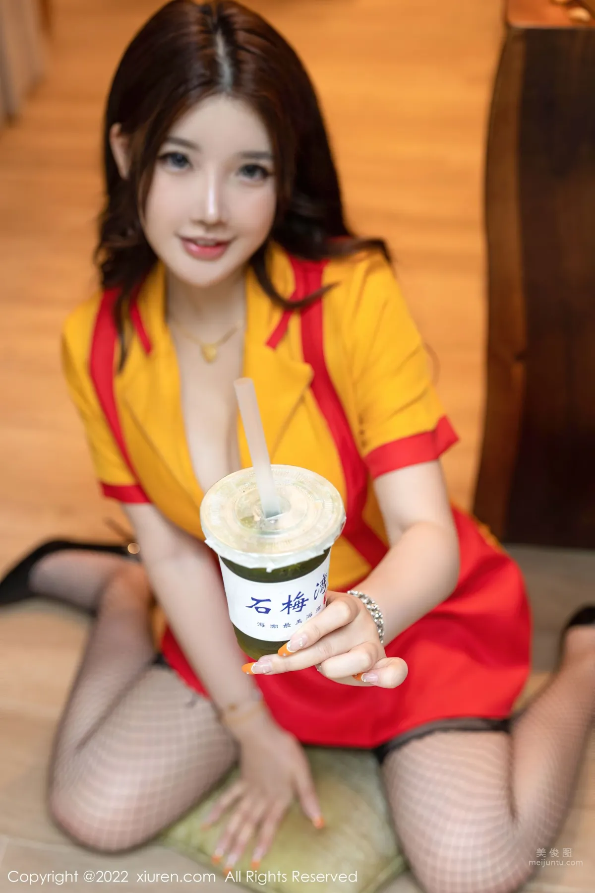 [XiuRen] 2022.08.29 No.5509 小海臀Rena 15