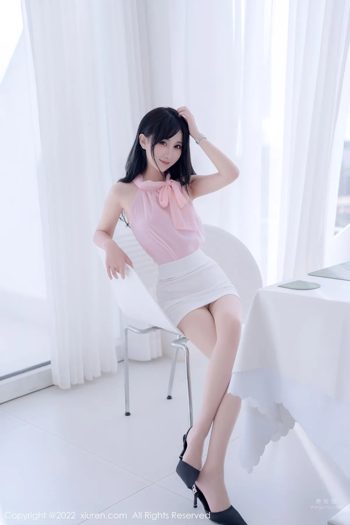 [XiuRen] 2022.07.22 No.5318 小果凍兒 3