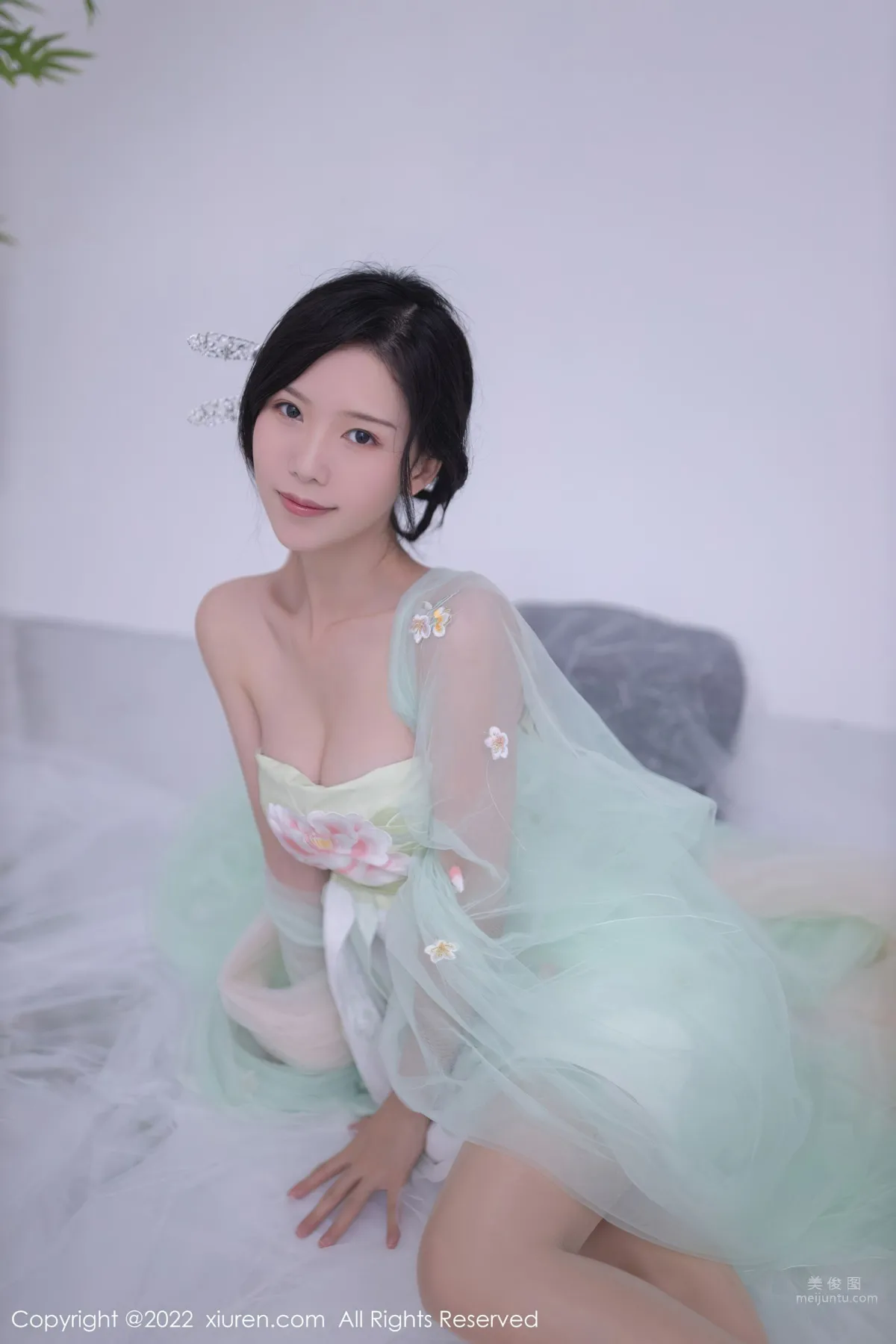 [XiuRen] 2022.07.27 No.5345 利世_3