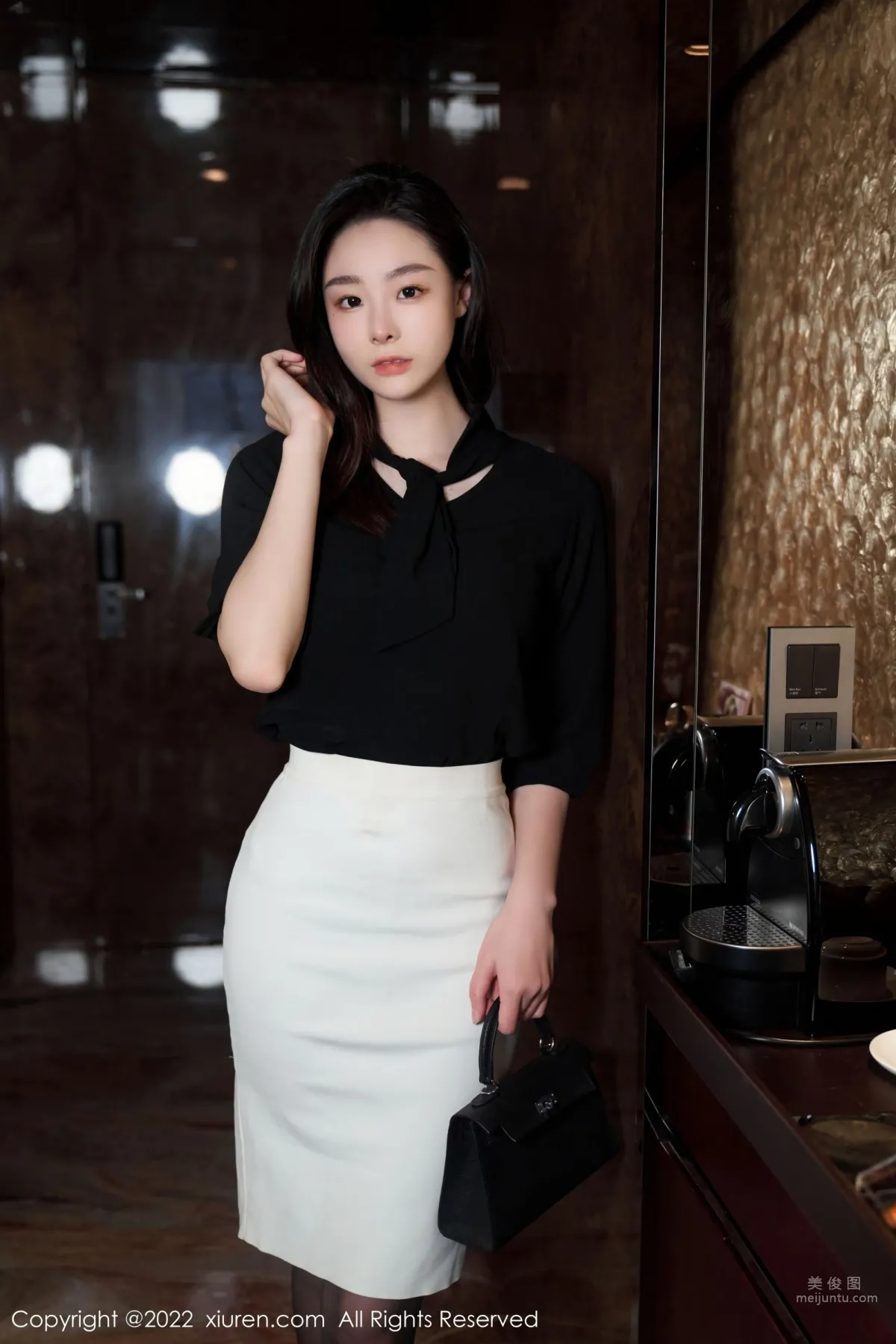 [XiuRen] 2022.07.21 No.5312 是小逗逗 8