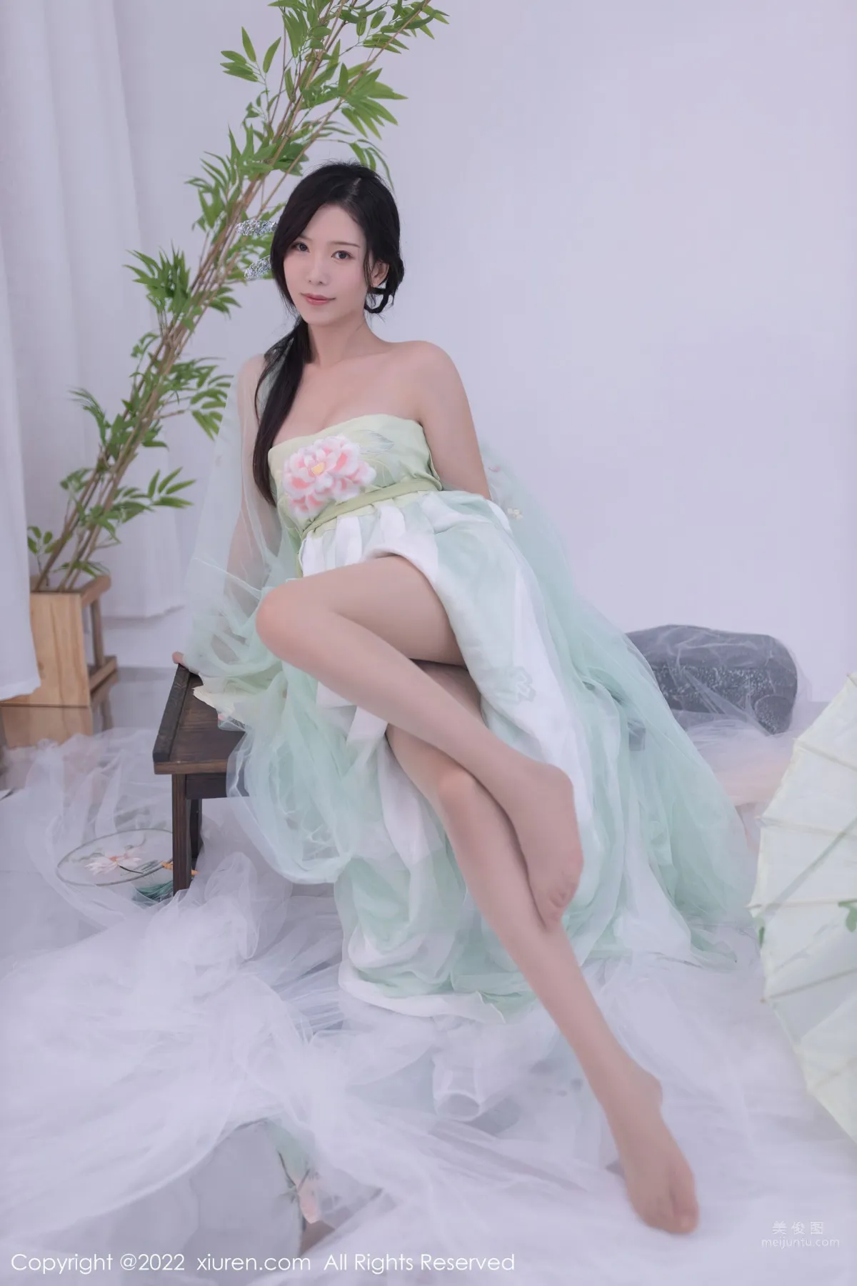 [XiuRen] 2022.07.27 No.5345 利世 12