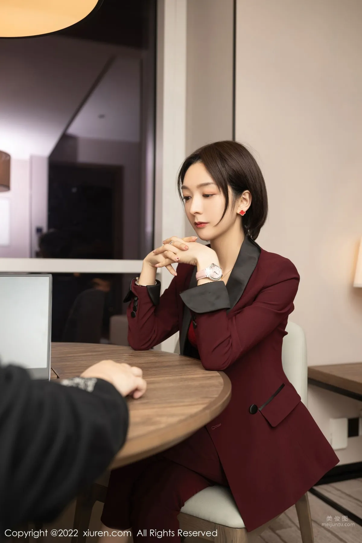 [XiuRen] 2022.06.07 No.5111 Angela00 2