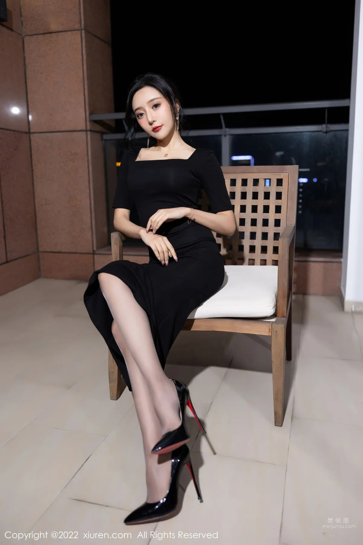[XiuRen] 2022.06.24 No.5187 王馨瑤yanni 16