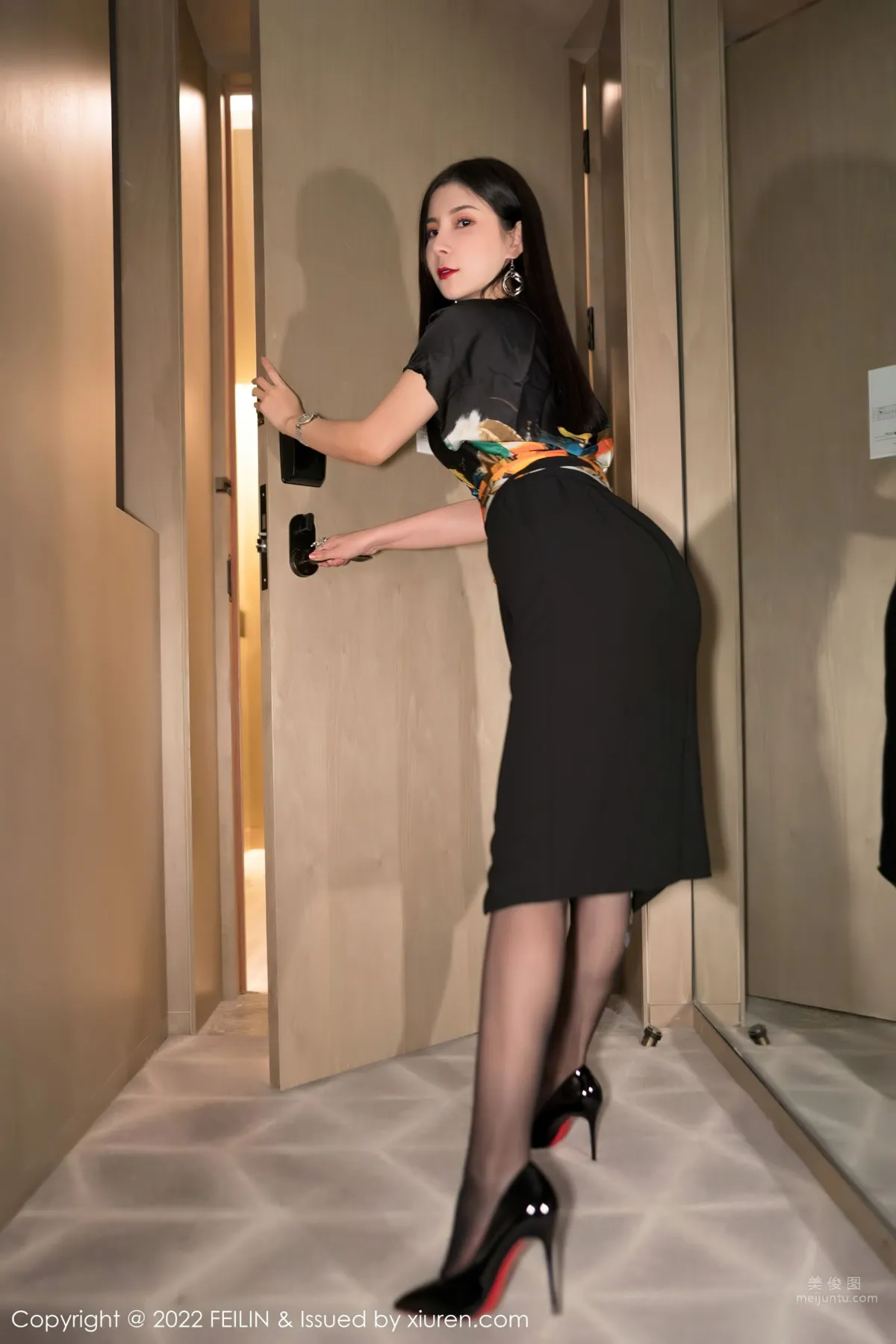 [FEILIN] 2022.06.27 VOL.450 小蠻妖Yummy 36