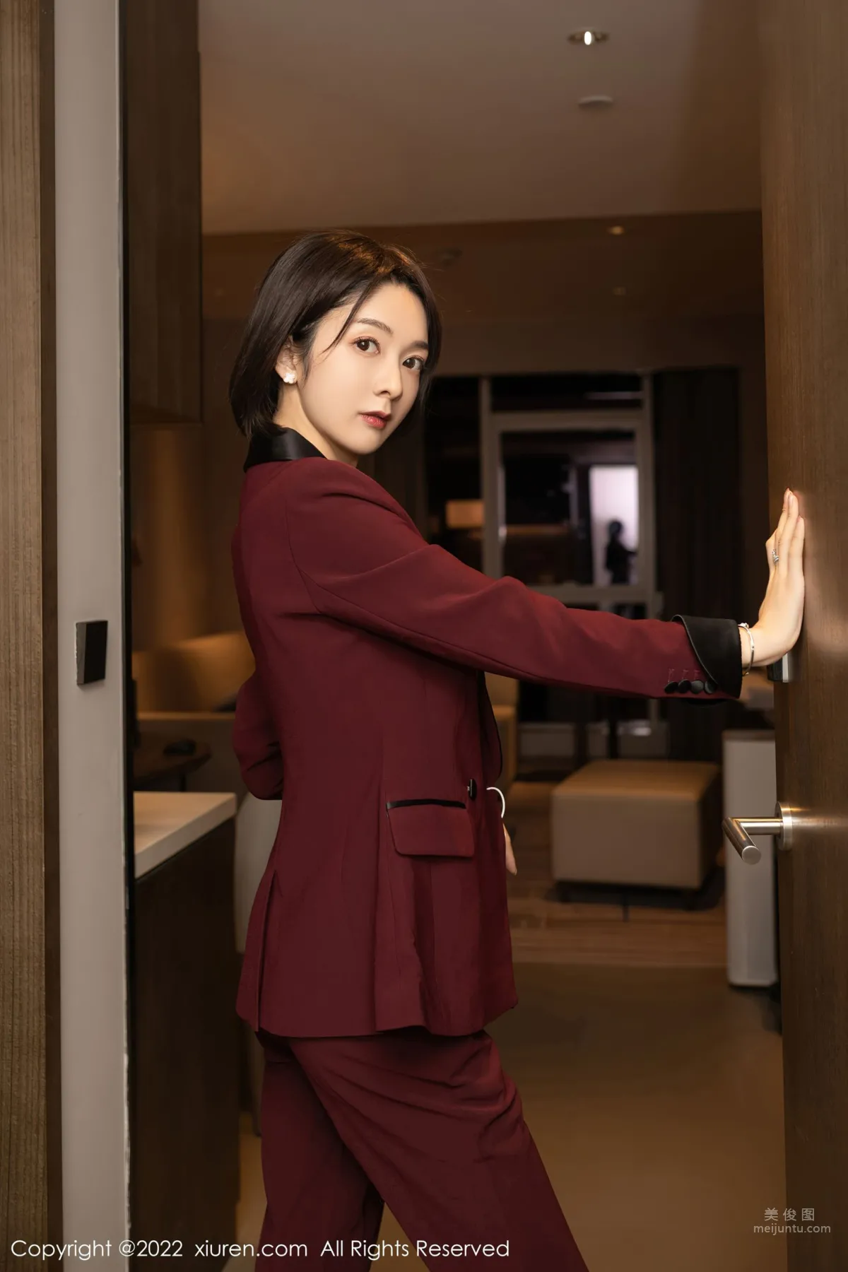 [XiuRen] 2022.06.07 No.5111 Angela00 1