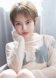 lynne黎茉