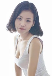 優莉Yoli