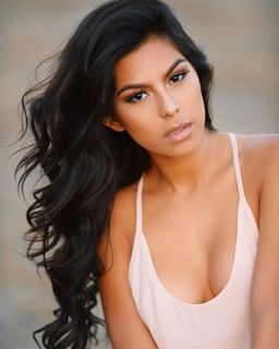Nathalia Castellon