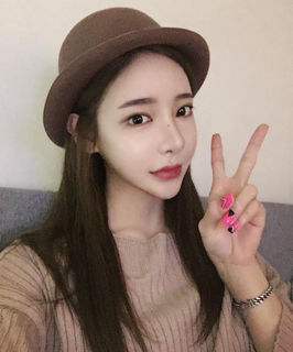 최사라