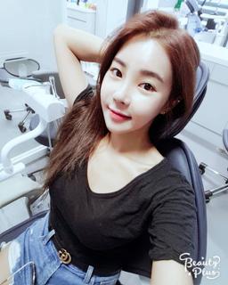 김지나