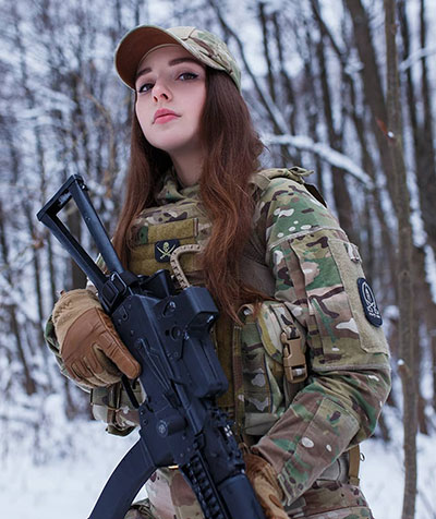 女兵