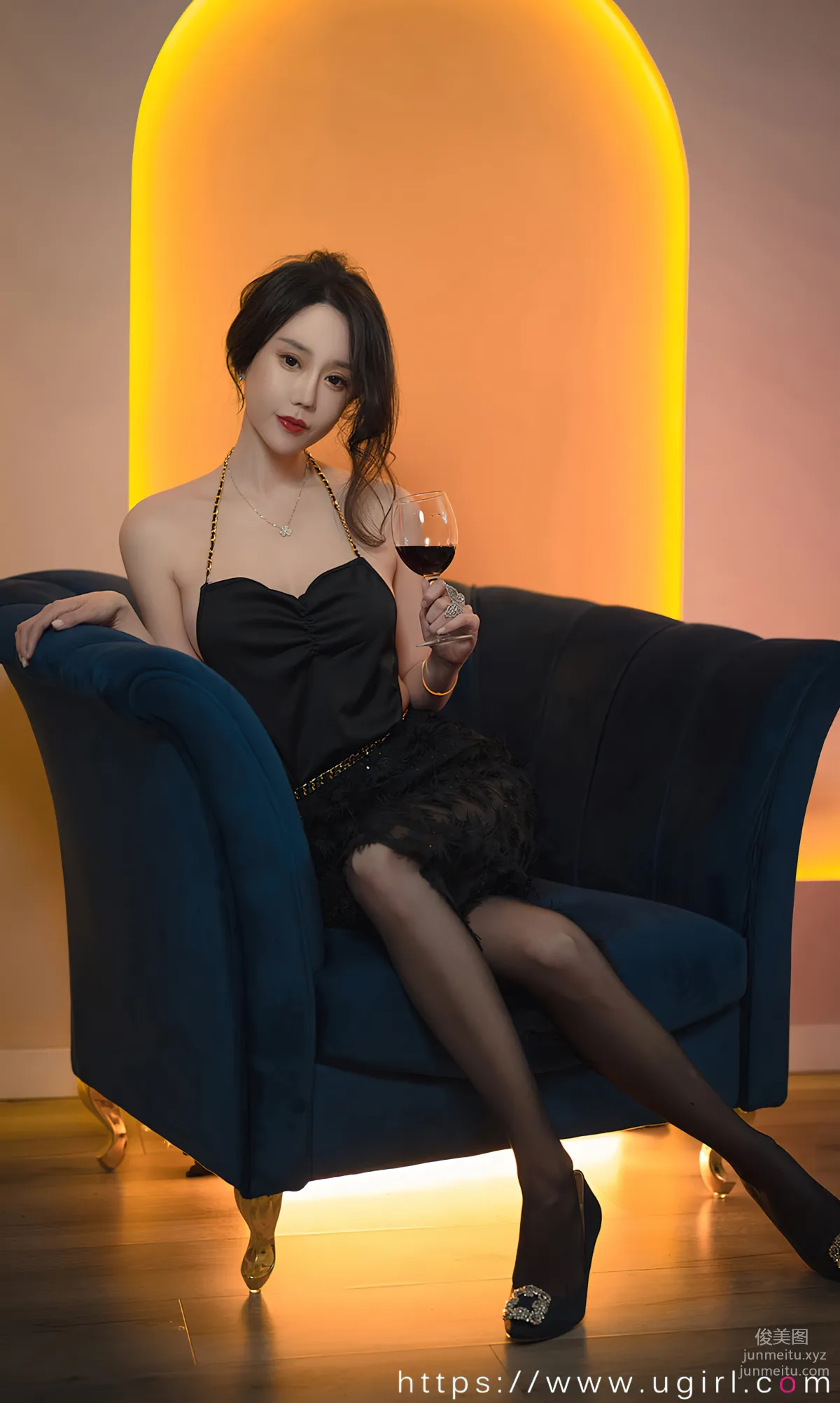 [愛尤物]2023 NO.2649 初露 模特合輯 18