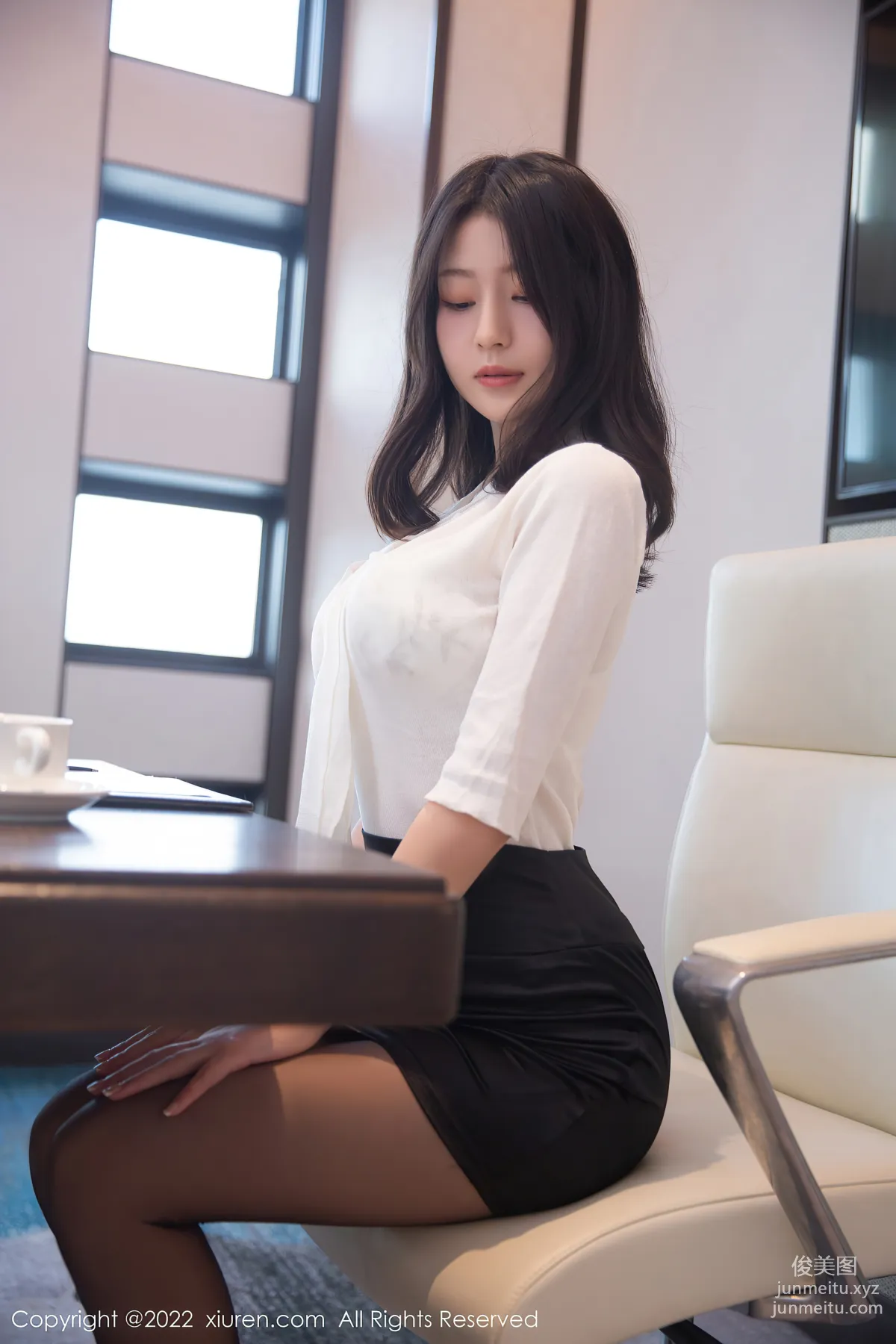 [Xiuren秀人網]2022.10.13 NO.5705 熊小諾 2
