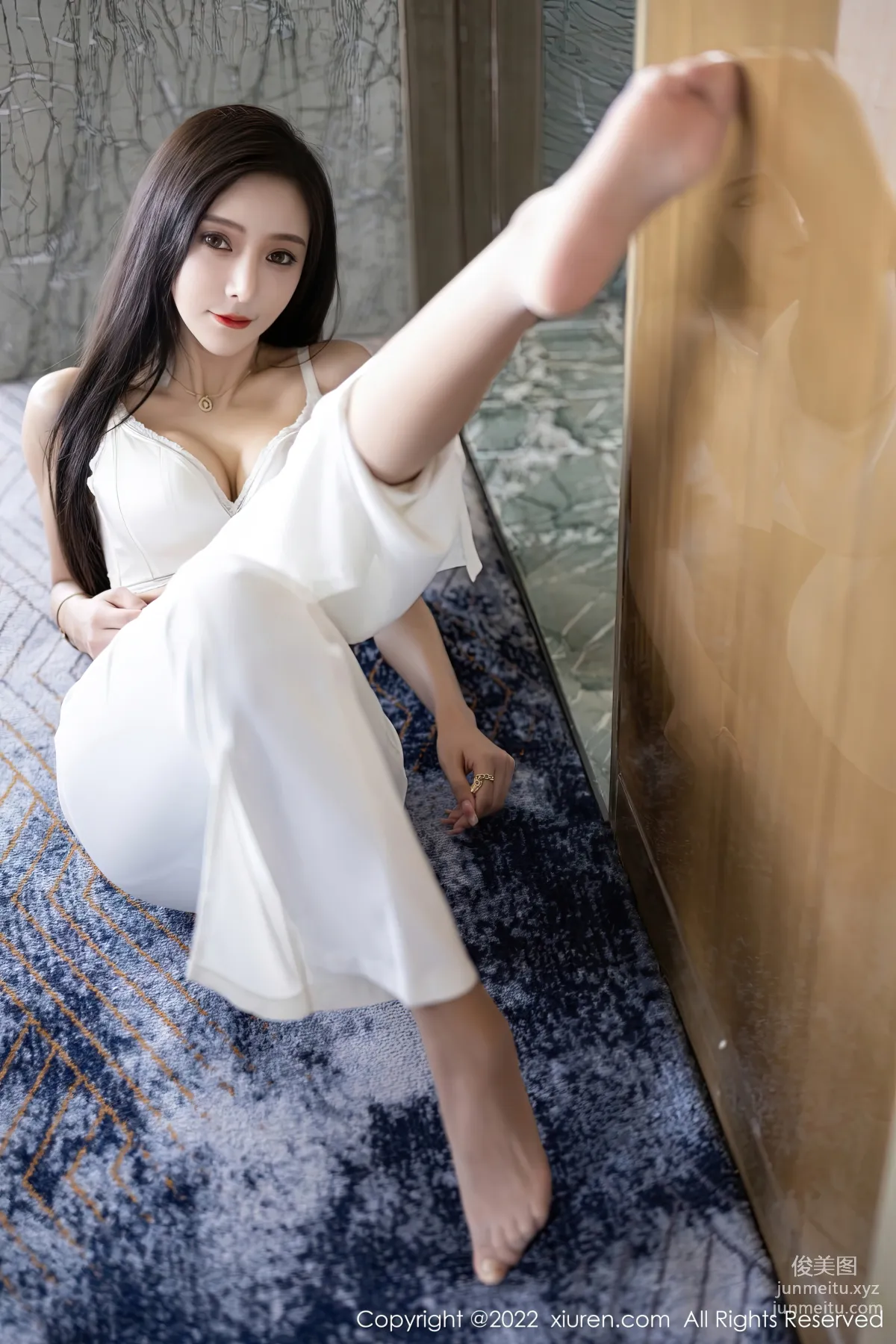 [Xiuren秀人網]2022.11.01 NO.5790 王馨瑤yanni 56
