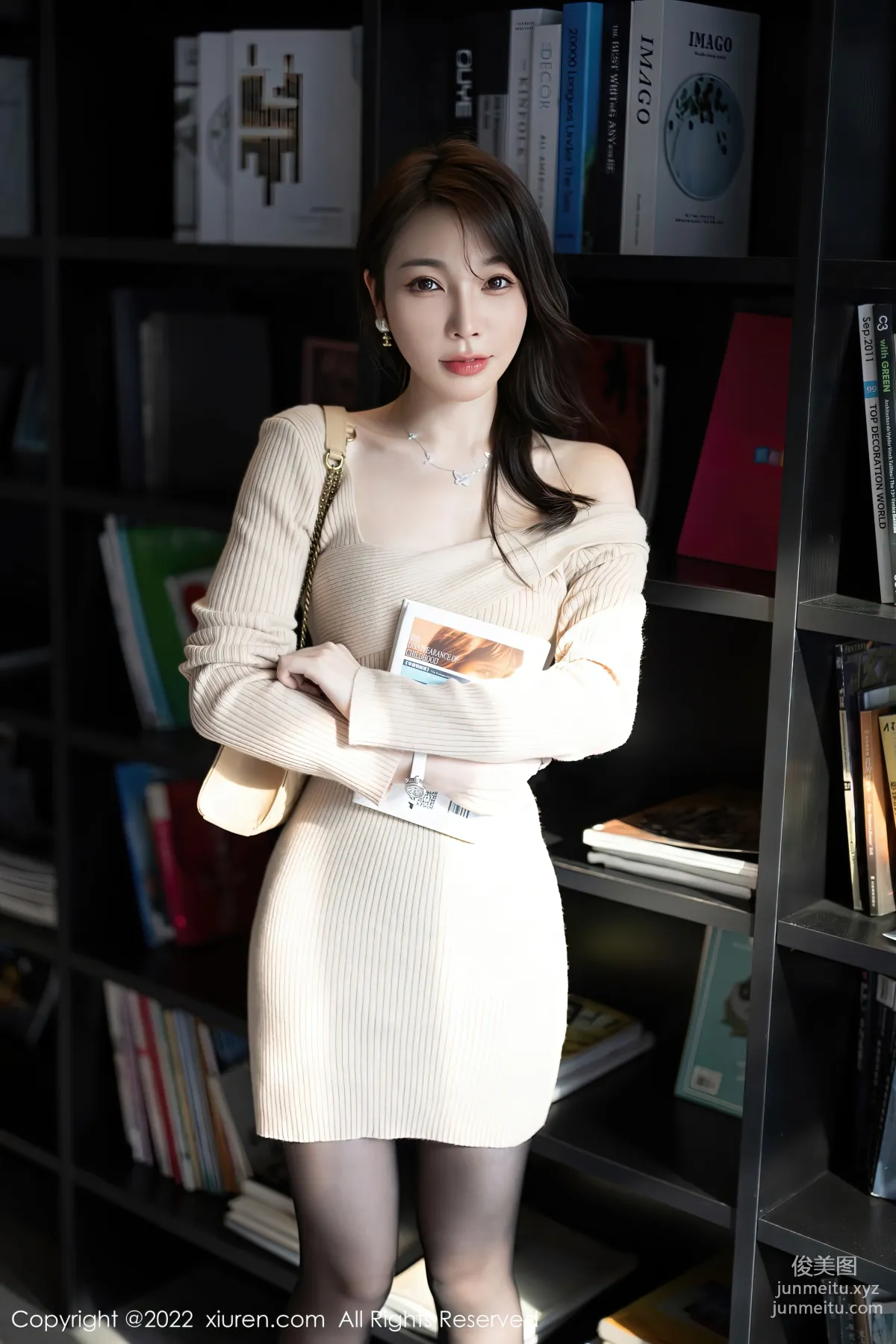[Xiuren秀人網]2022.12.02 NO.5945 徐莉芝Booty 1