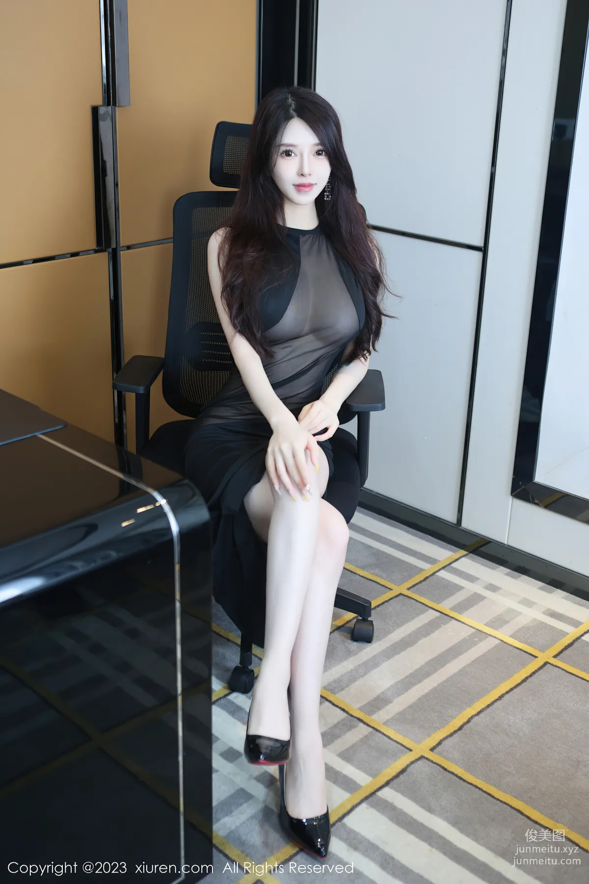 [XiuRen秀人網] 2023.06.19 NO.6937 玉兔miki 1