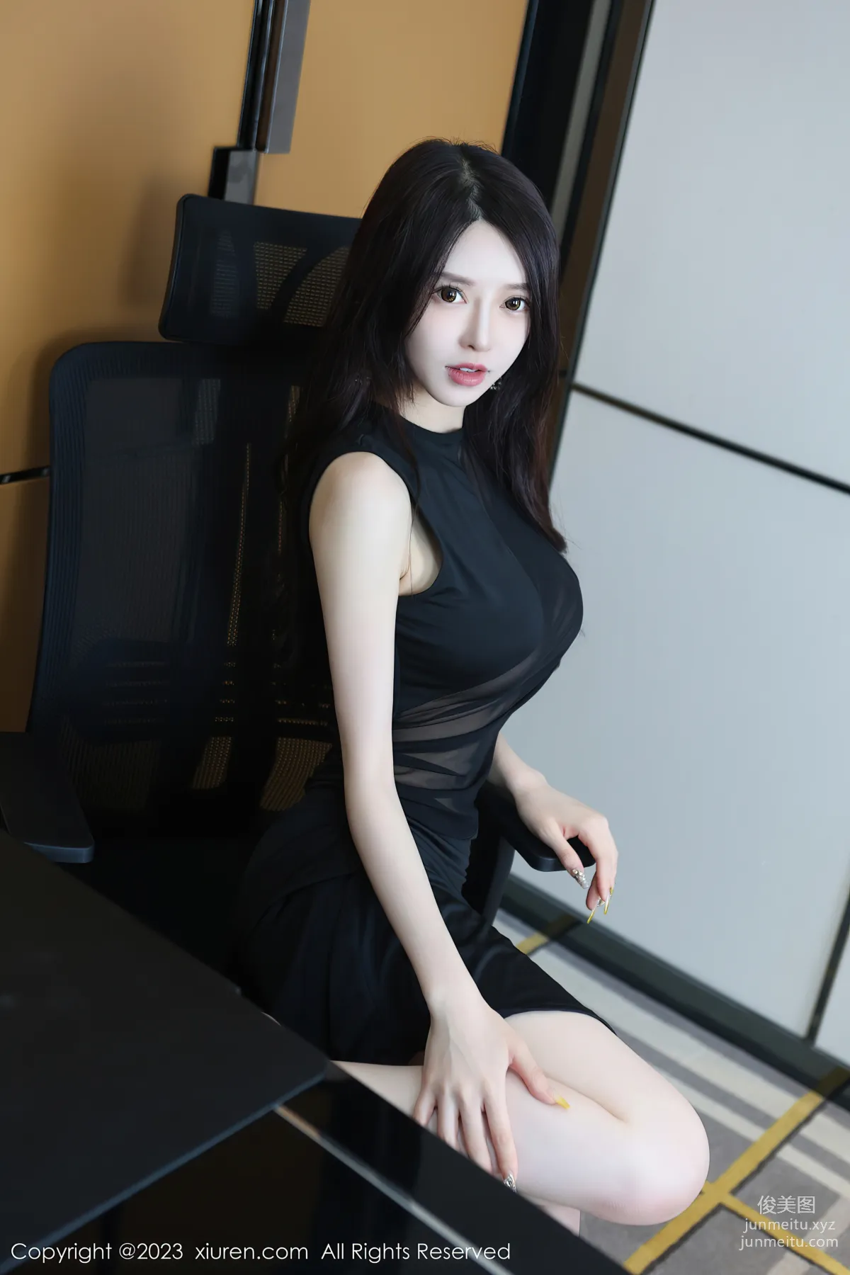 [XiuRen秀人網] 2023.06.19 NO.6937 玉兔miki 24
