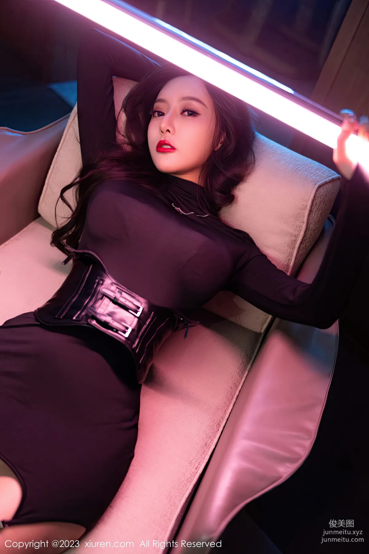 [Xiuren秀人網]2023.01.06 NO.6099 王馨瑤yanni 43