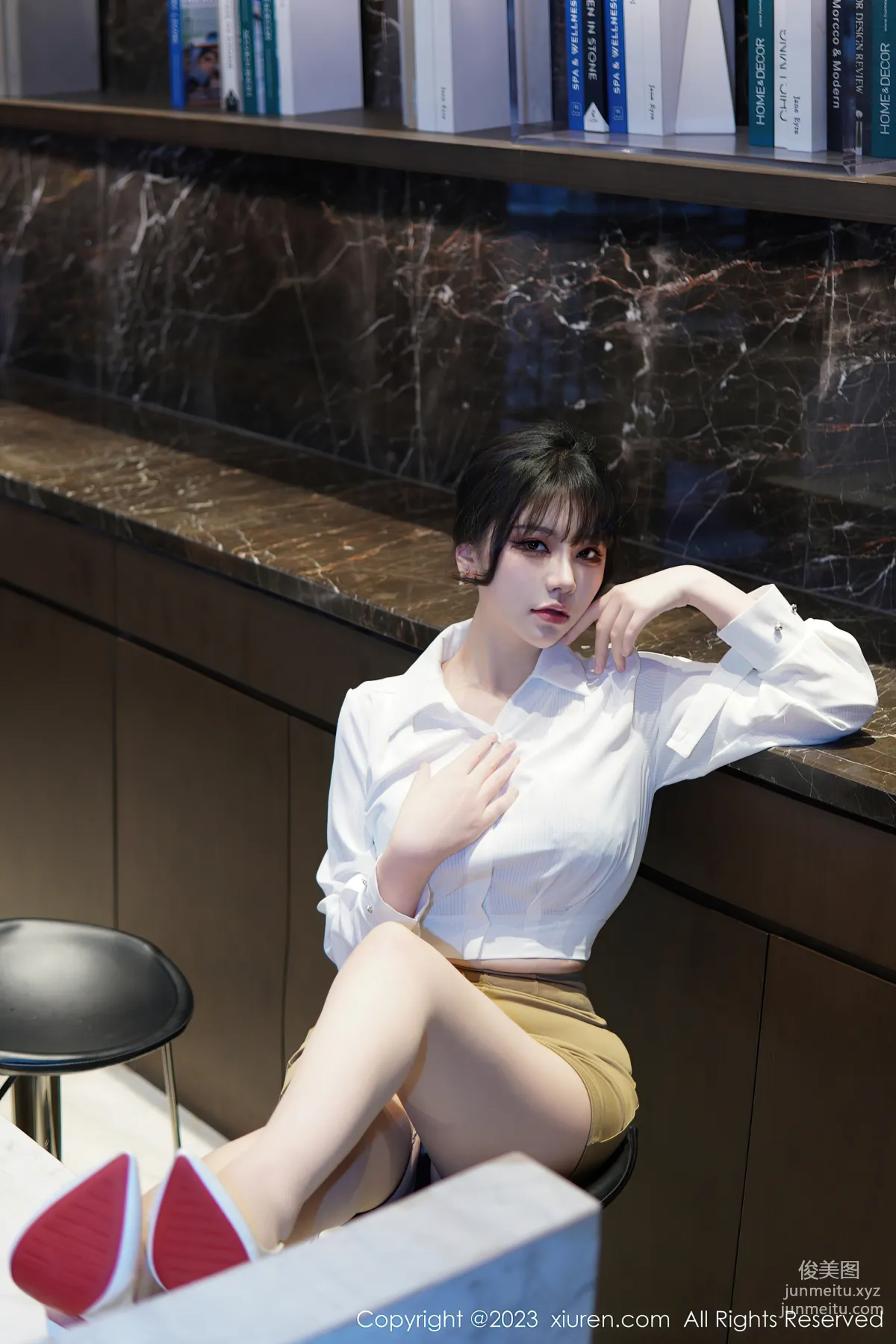 [Xiuren秀人網]2023.01.10 NO.6111 桃桃子_ 2