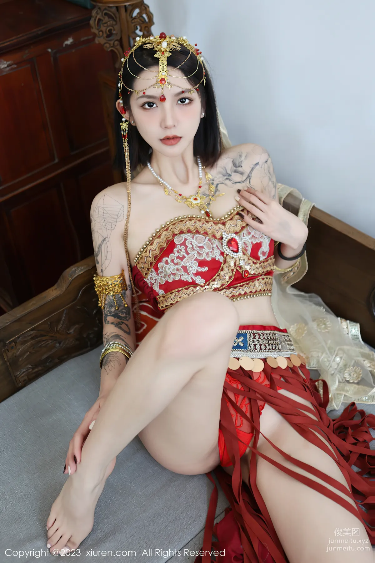 [Xiuren秀人網]2023.02.09 NO.6240 喬一一 36