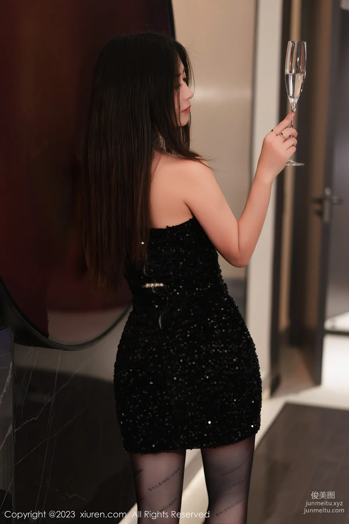 [Xiuren秀人網]2023.02.09 NO.6244 laura阿姣 1