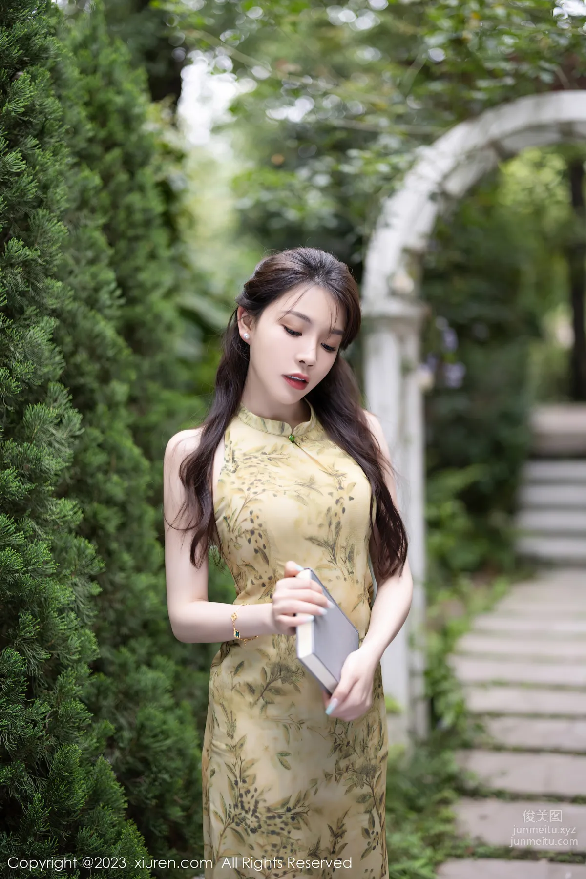 [XiuRen秀人網] 2023.07.14 NO.7083 徐莉芝Booty 1