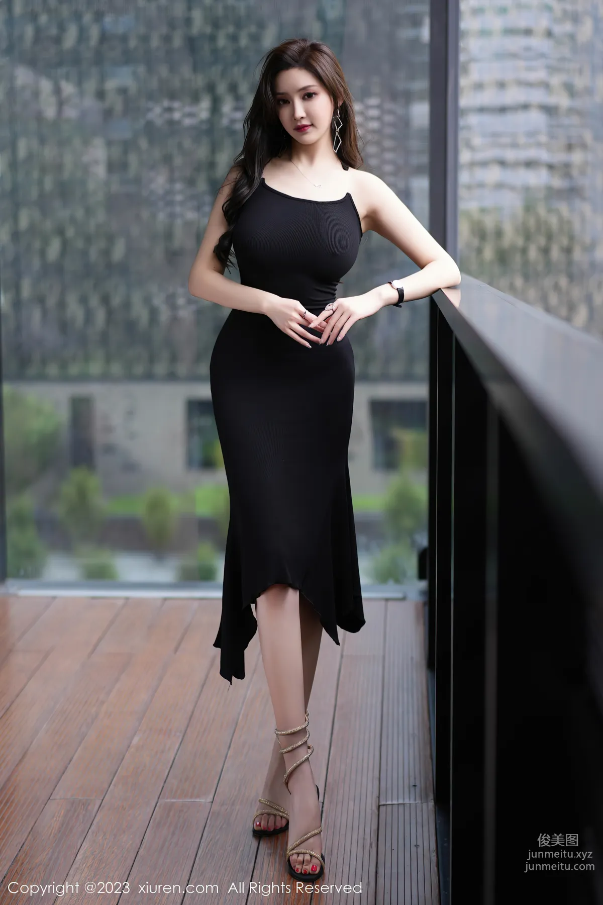 [Xiuren秀人網]2023.09.11 NO.7367 Carol周妍希 2