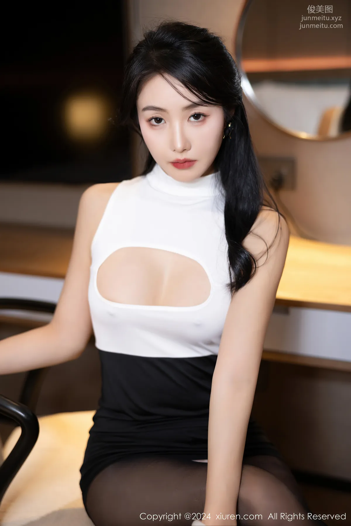 [Xiuren秀人網]2024.02.19 NO.8107 蘇蘇阿 16