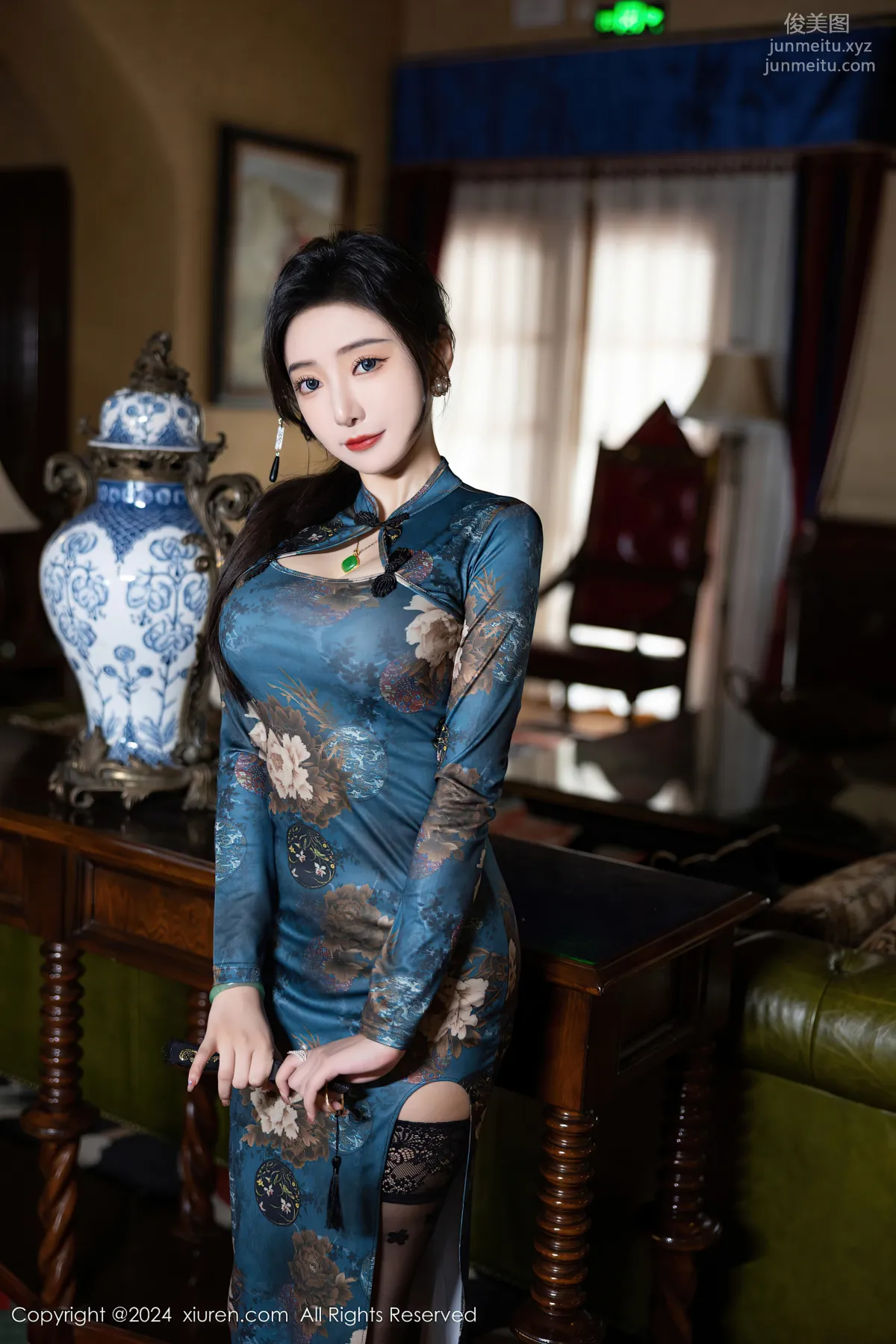 [Xiuren秀人網]2024.04.19 NO.8425 王馨瑤yanni 18
