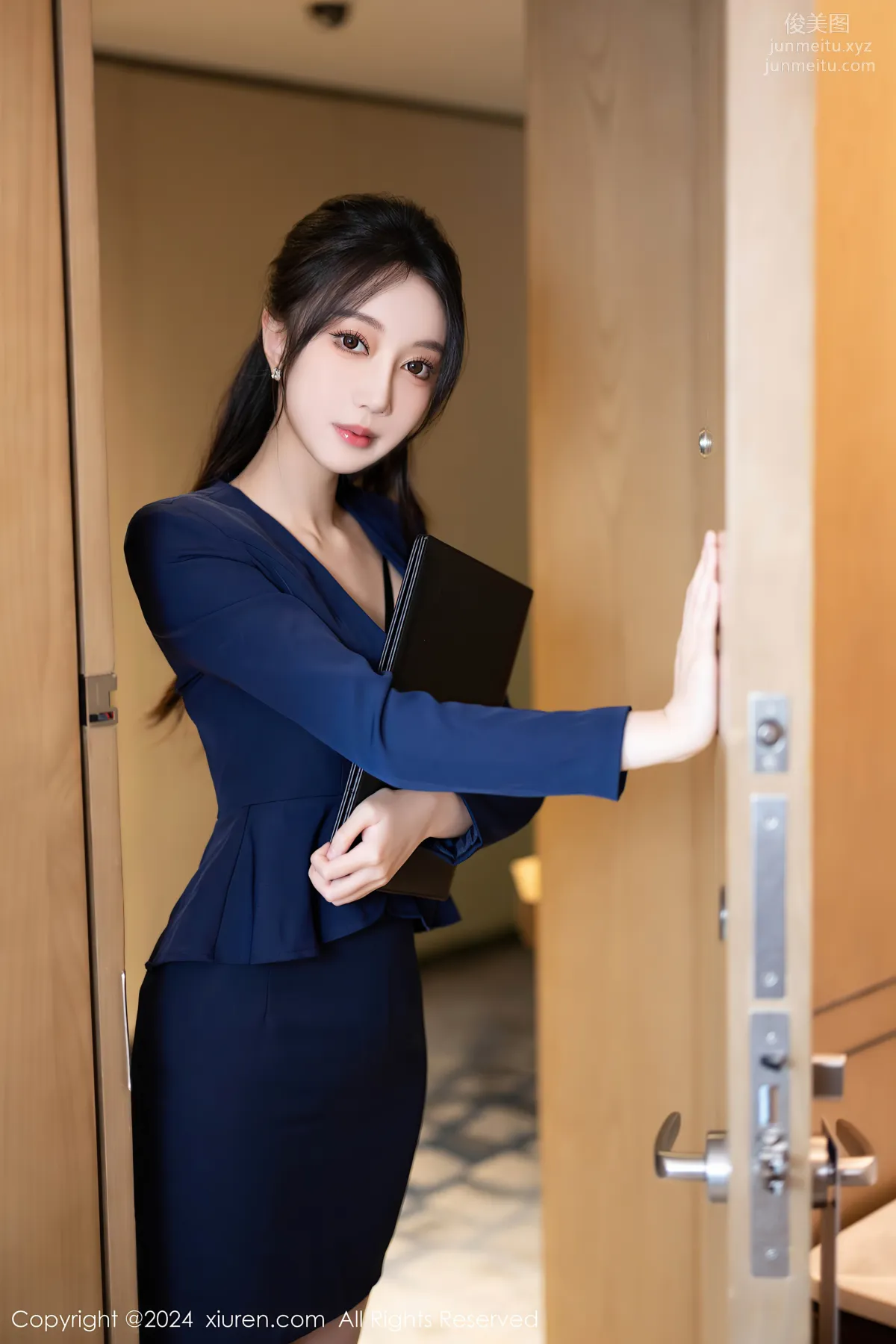 [Xiuren秀人網]2024.06.07 NO.8669 玥兒玥 1