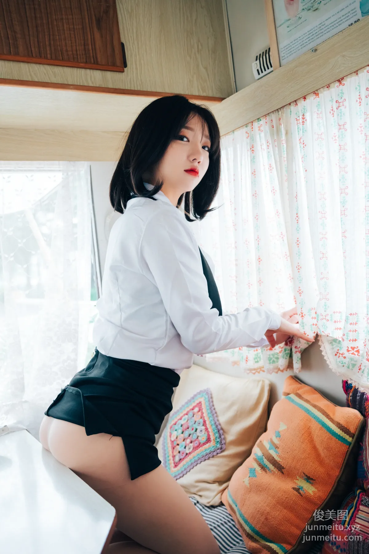 013.[Loozy] - Ye-Eun - Officegirl's Vacation Vol.2[85P] 15