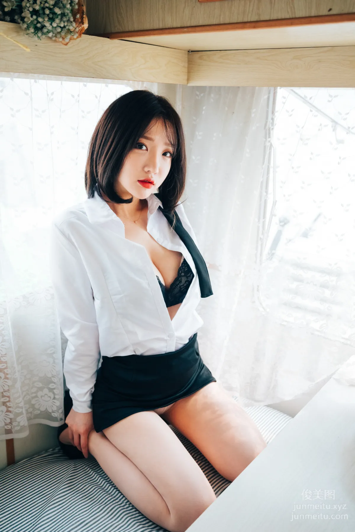 013.[Loozy] - Ye-Eun - Officegirl's Vacation Vol.2[85P] 25