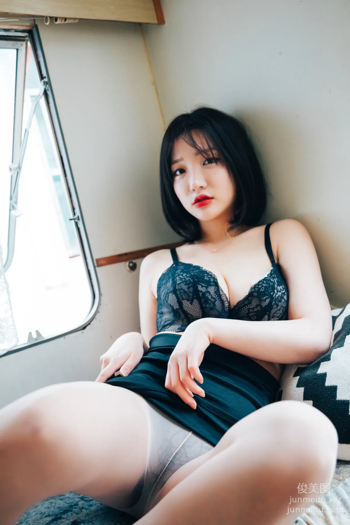 013.[Loozy] - Ye-Eun - Officegirl's Vacation Vol.2[85P] 66