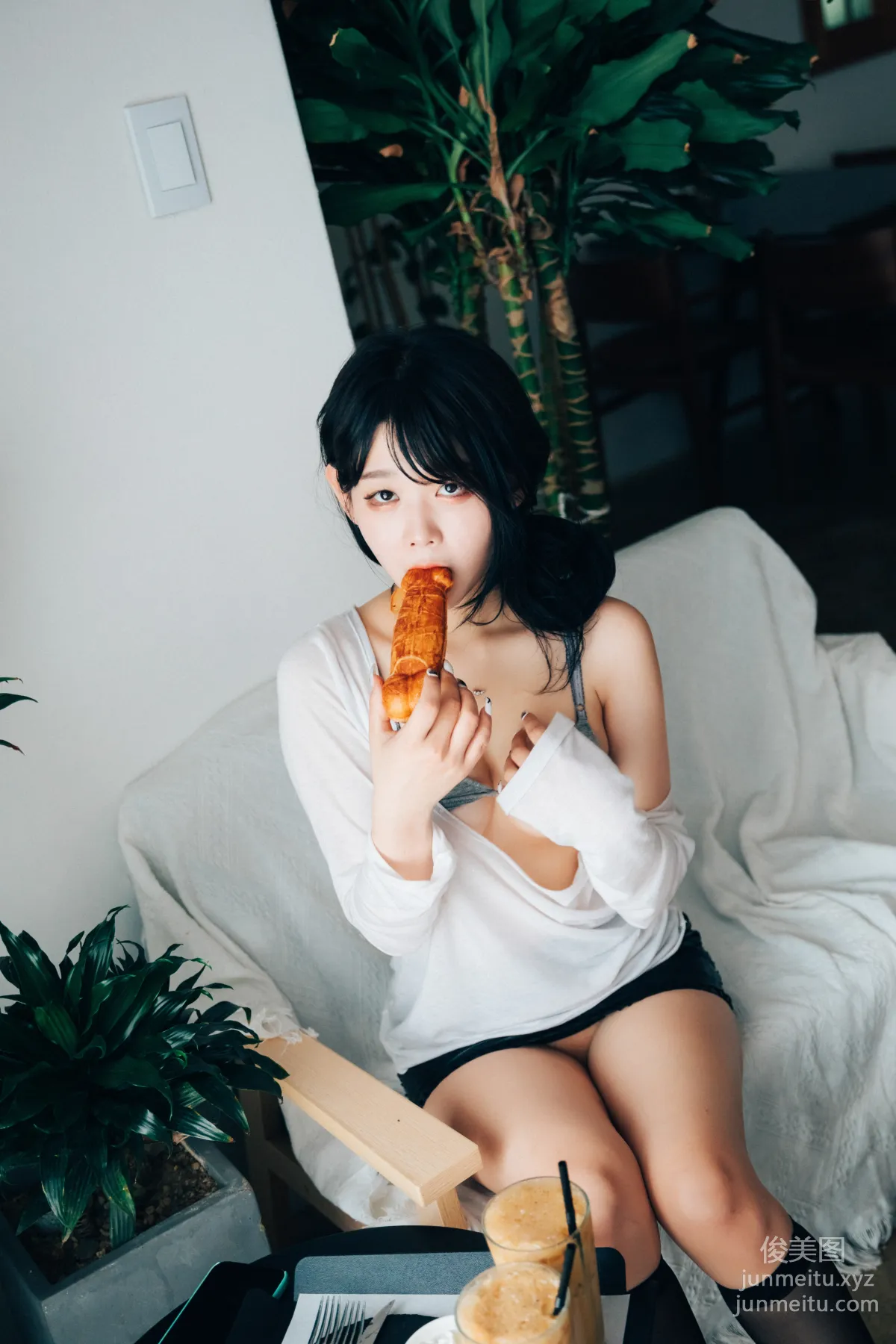 031.[Loozy] XXX Trip Full.Ver Zia[196P] 72