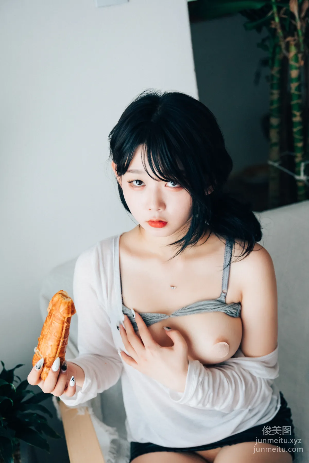 031.[Loozy] XXX Trip Full.Ver Zia[196P] 76