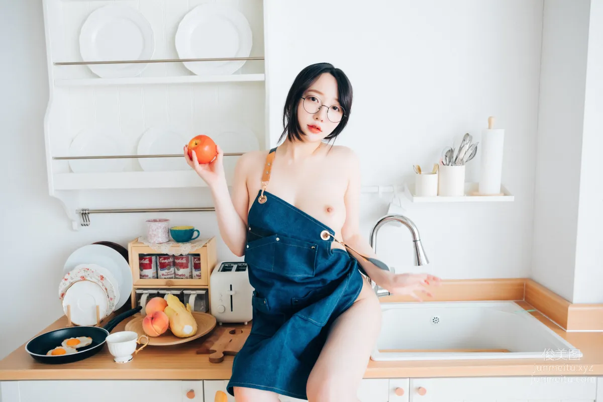 042.[Loozy] YeEun - Nudy Painter (S-Ver) [54P] 37