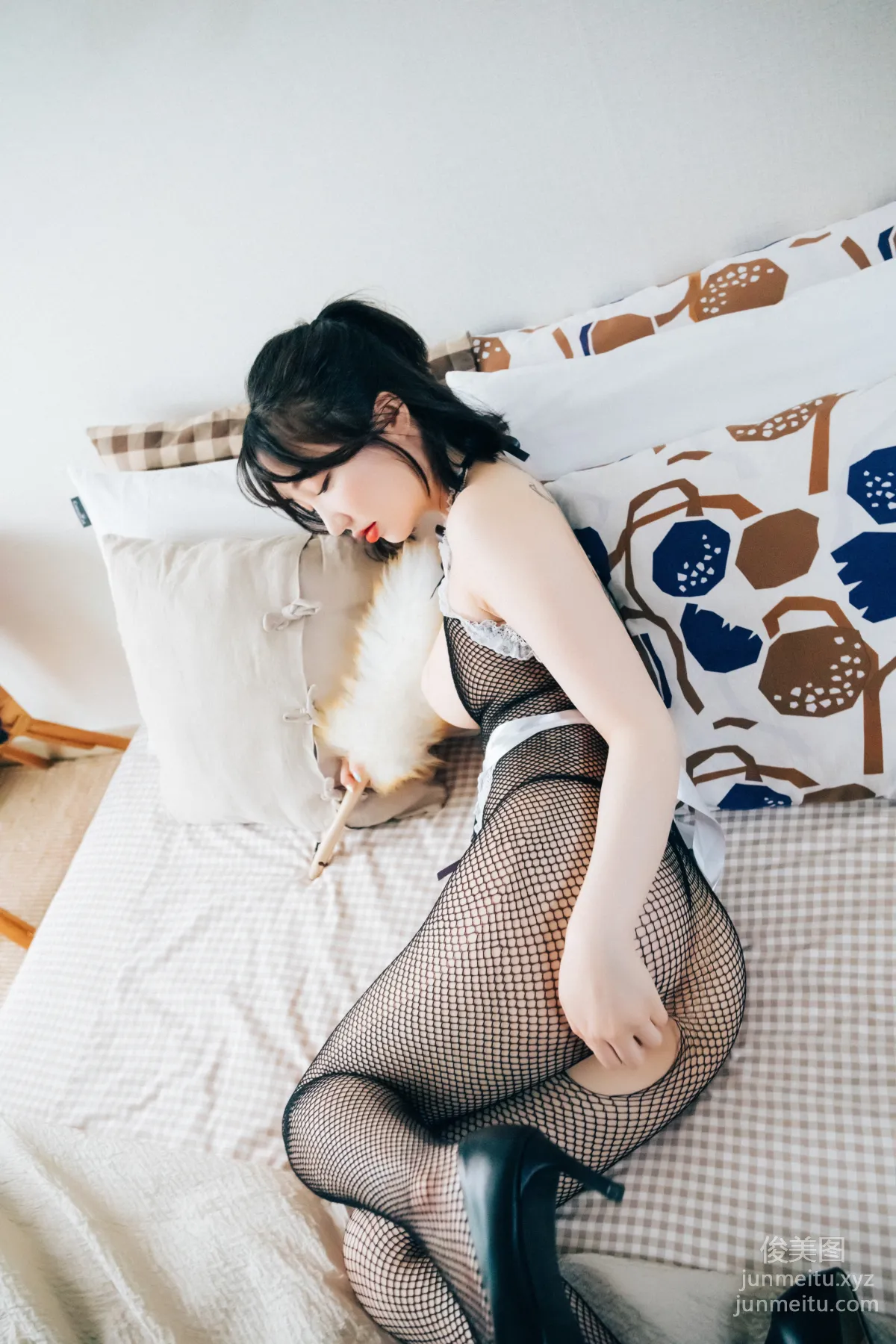 071.[Loozy] Ye Eun (손예은) – HBD + S.Ver [132P] 23