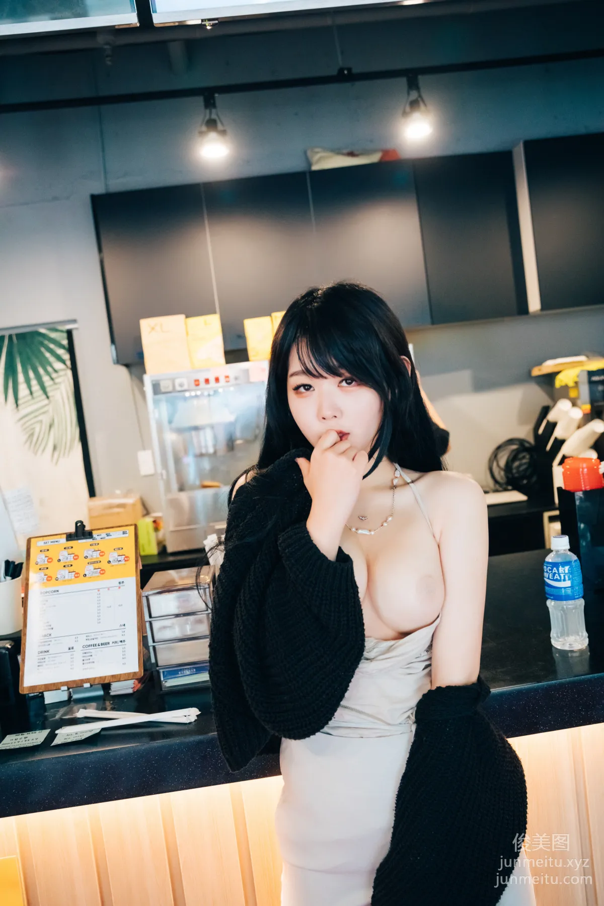 073.[Loozy] Zia (지아) -XXX in the theater S.Ver[157P] 66