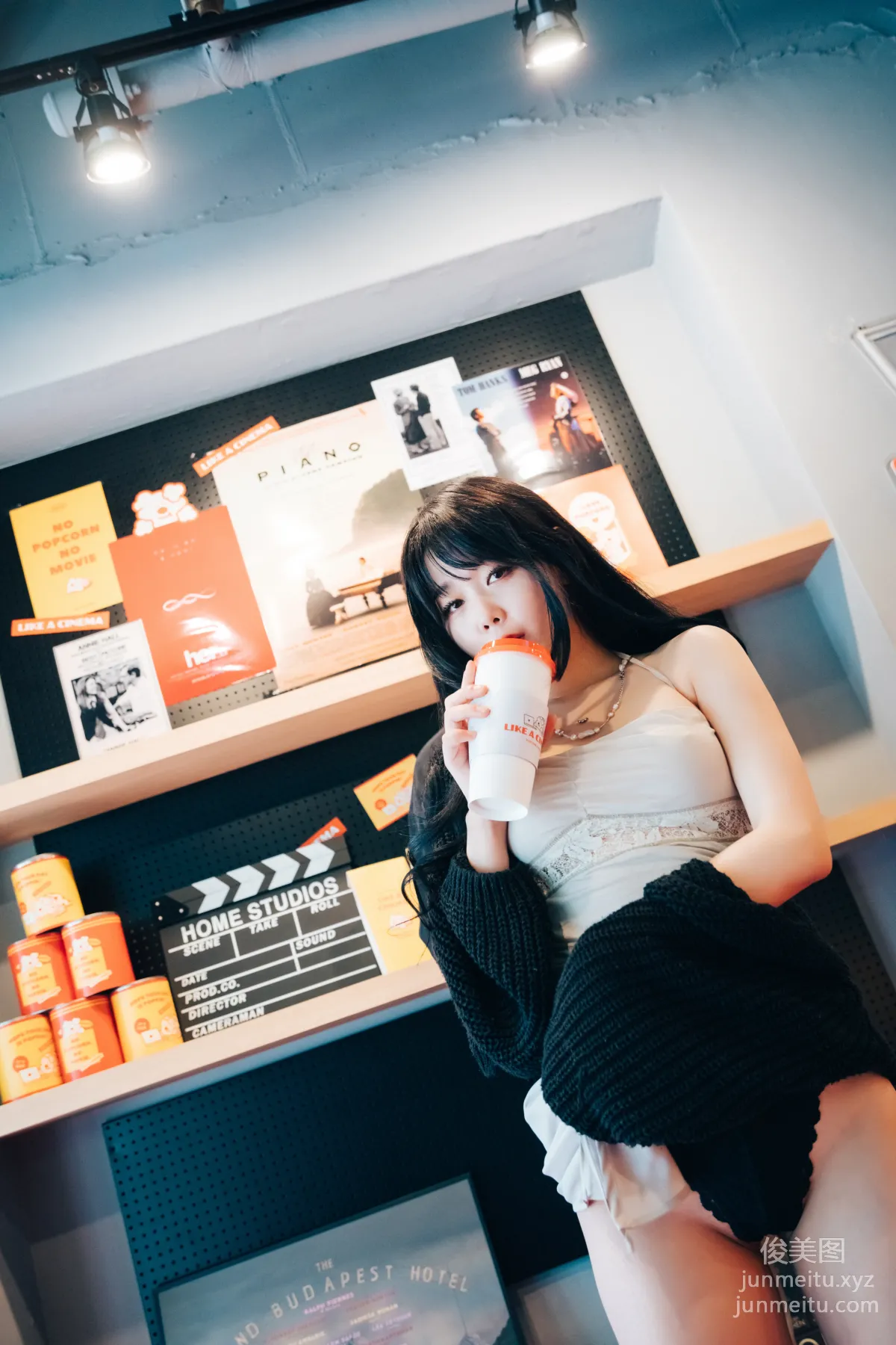 073.[Loozy] Zia (지아) -XXX in the theater S.Ver[157P] 82
