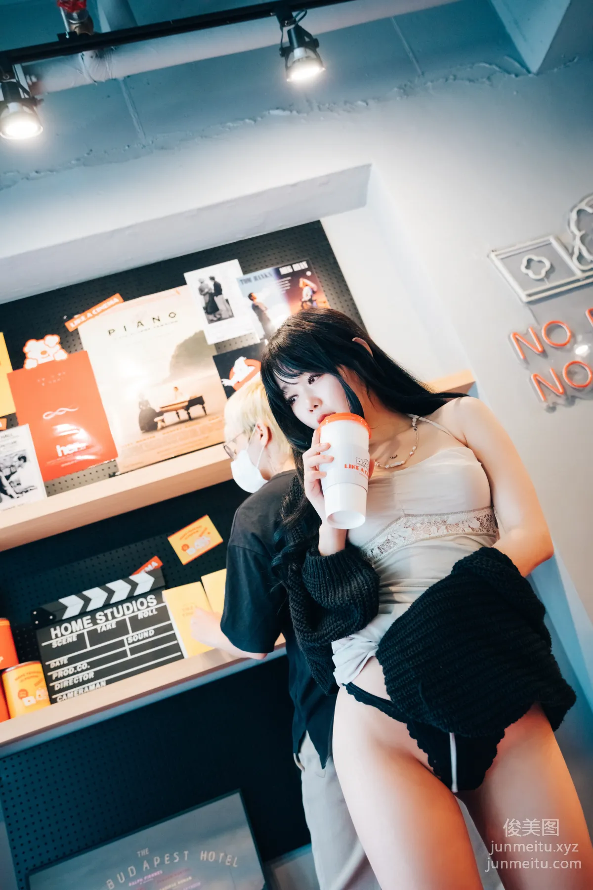 073.[Loozy] Zia (지아) -XXX in the theater S.Ver[157P] 84