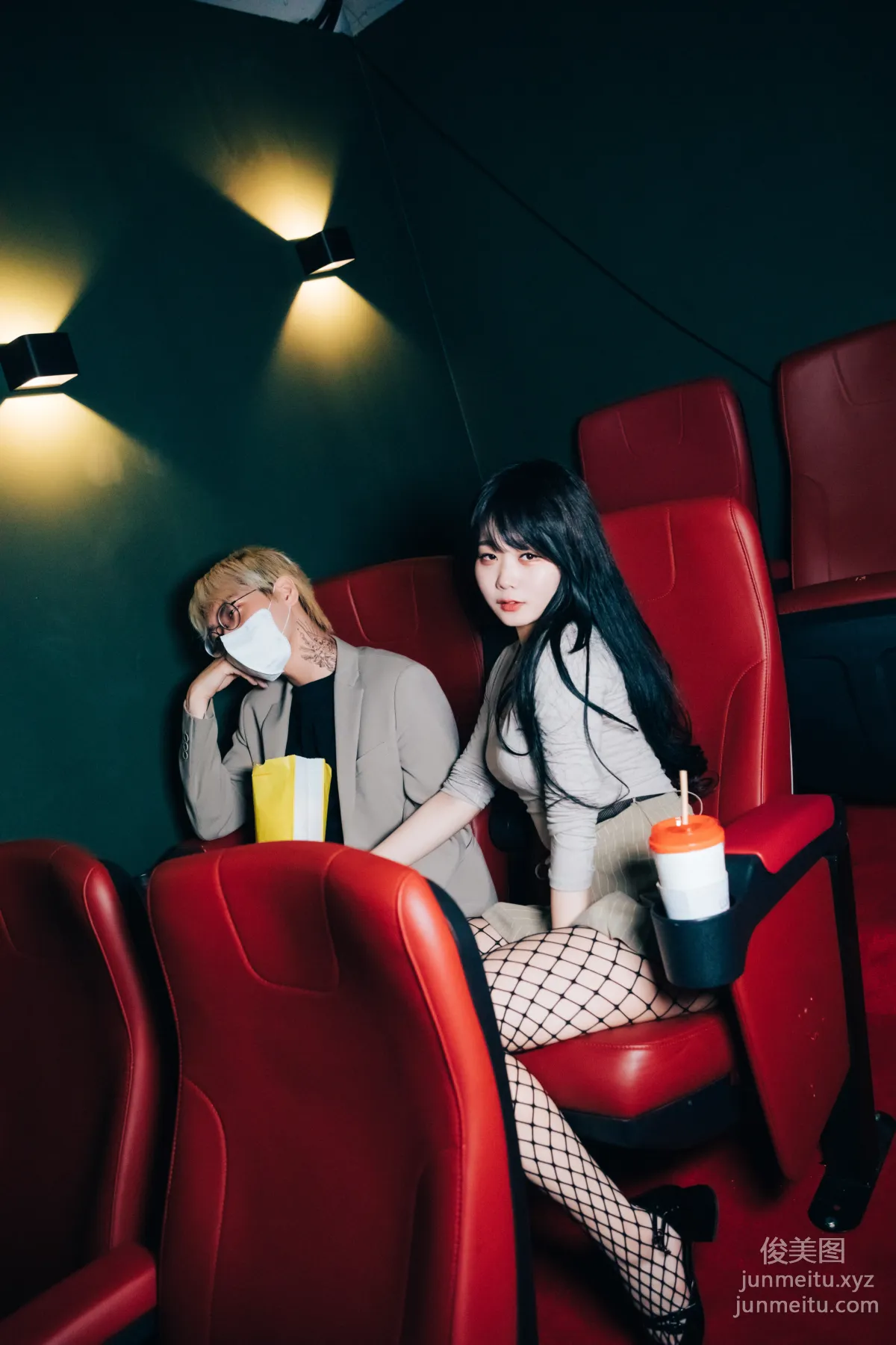 073.[Loozy] Zia (지아) -XXX in the theater S.Ver[157P] 110