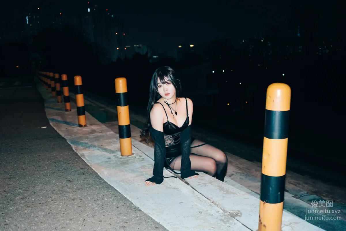 104.[Loozy] Zia (지아) - XXX At Night Road[161P] 33
