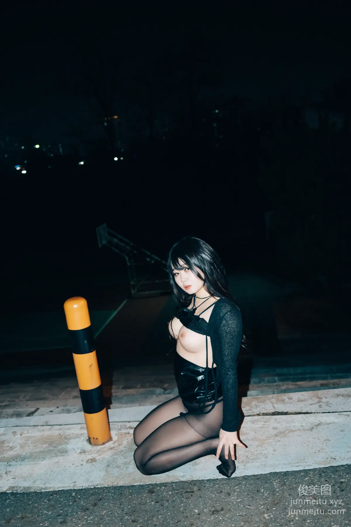 104.[Loozy] Zia (지아) - XXX At Night Road[161P] 48